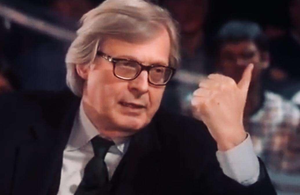 Sgarbi: "Il patrimonio storico del Meazza non riguarda Inter e Milan. Scelta sbagliata del sindaco"