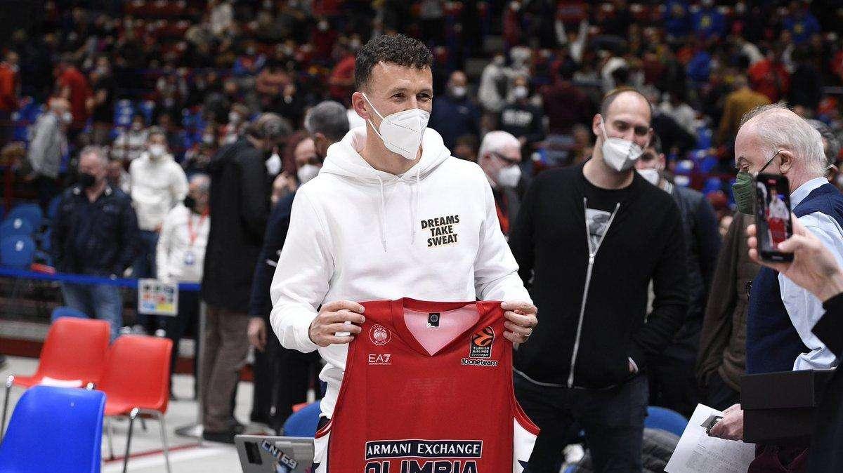 Perisic torna al Forum per l'Olimpia: "Bentornato Ivan. Sempre uno di noi"