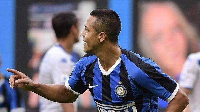 GdS - Verso Verona-Inter: riecco Skriniar, Godin a destra? In attacco Sanchez insidia Lautaro Martinez