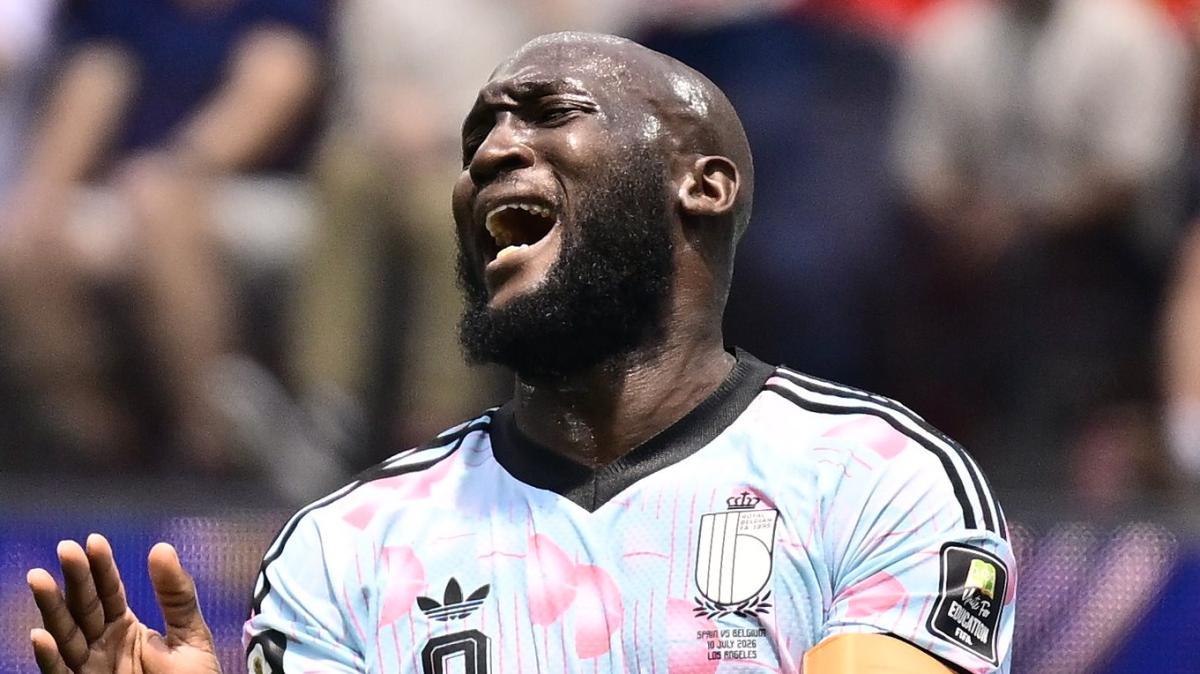 Lukaku si sfoga: "L'ultimo anno al Napoli il peggiore della mia vita"
