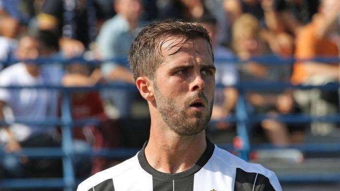 Pjanic: "Per lo scudetto non ci scordiamo dell'Inter"