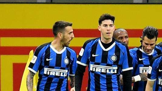 Inter-Fiorentina - Barella dirige davanti a Eriksen. Lautaro vivo, Godin da campione. E rispunta Vecino
