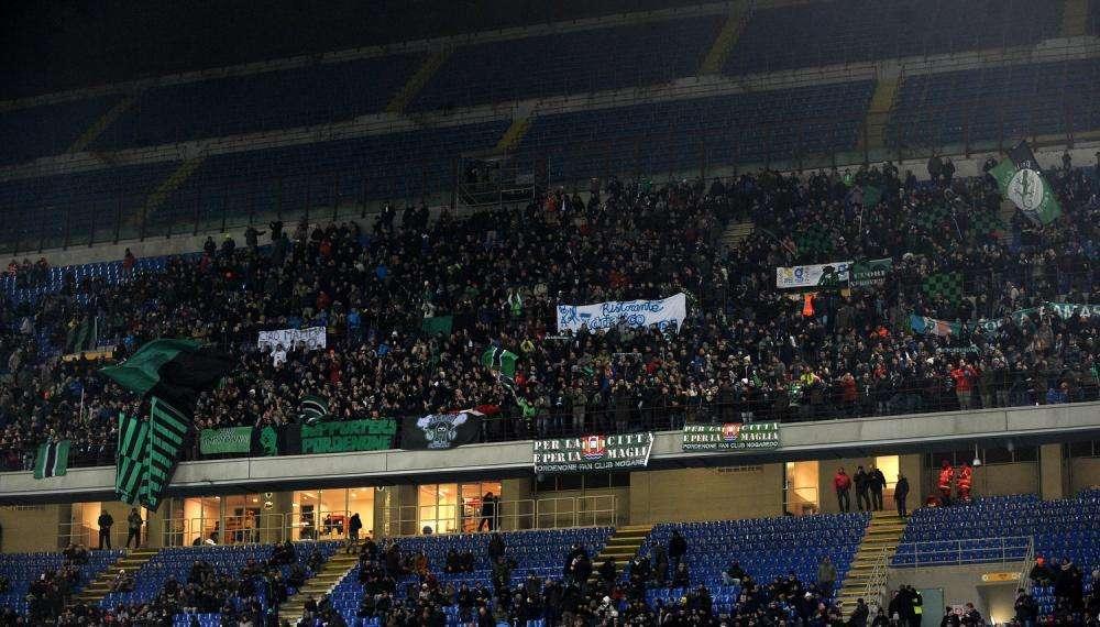 Fumogeni a San Siro, Daspo per 3 tifosi Pordenone