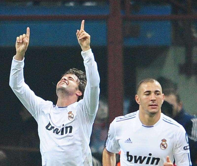 VIDEO - Messi-Ronaldo: la sfida dei giocolieri