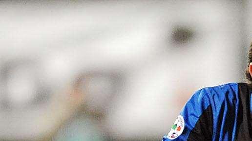 Quindici anni fa l'acquisto di Luis Figo da parte dell'Inter: la dedica dell'Uefa