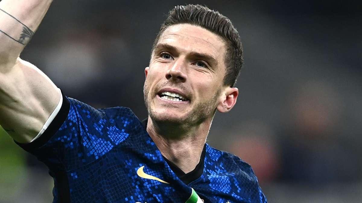 Gosens verso il forfait per Bologna: affaticamento muscolare, chance minime di convocazione. Vidal a Udine