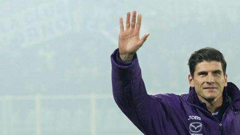 Mario Gomez carico: "Sono tornato! Pronti per l'Inter"
