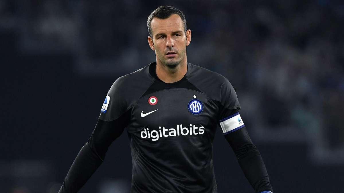Pagelle Repubblica - Handanovic, mani piegate su un tiro domabile. Per Inzaghi la solita trama: male 