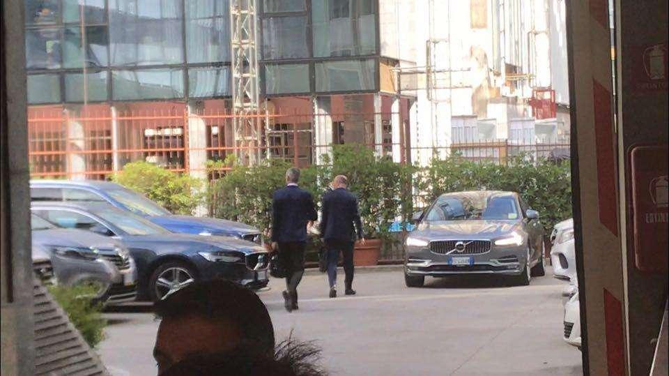 FOTO - Marotta, Antonello e Capellini lasciano gli uffici della Lega
