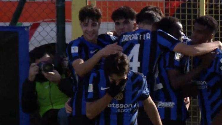 Inter-Cesena, Up&Down - Zouin monumentale, De Pieri certezza e Zarate ritrovato. Due sole pecche