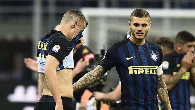 Inter in caduta libera. Il Napoli dilaga e diverte, Callejon punisce: è 0-1