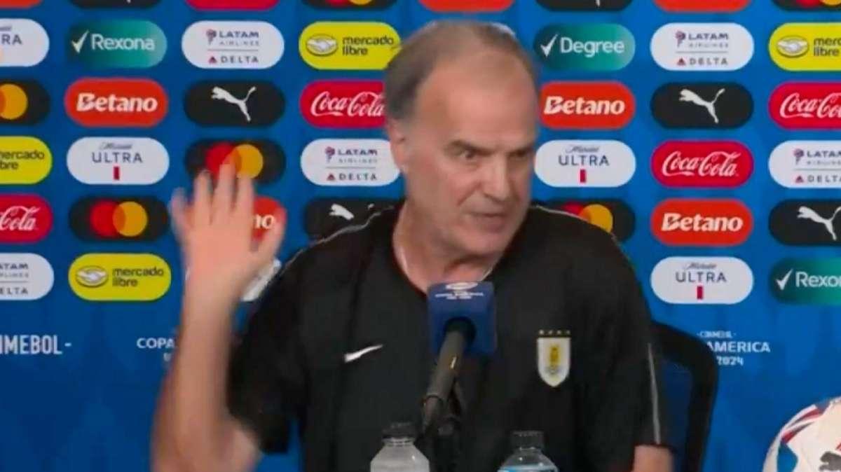 Bielsa senza freni: "Scaloni e i calciatori dell'Argentini non possono parlare. Sono tutti sotto ricatto"