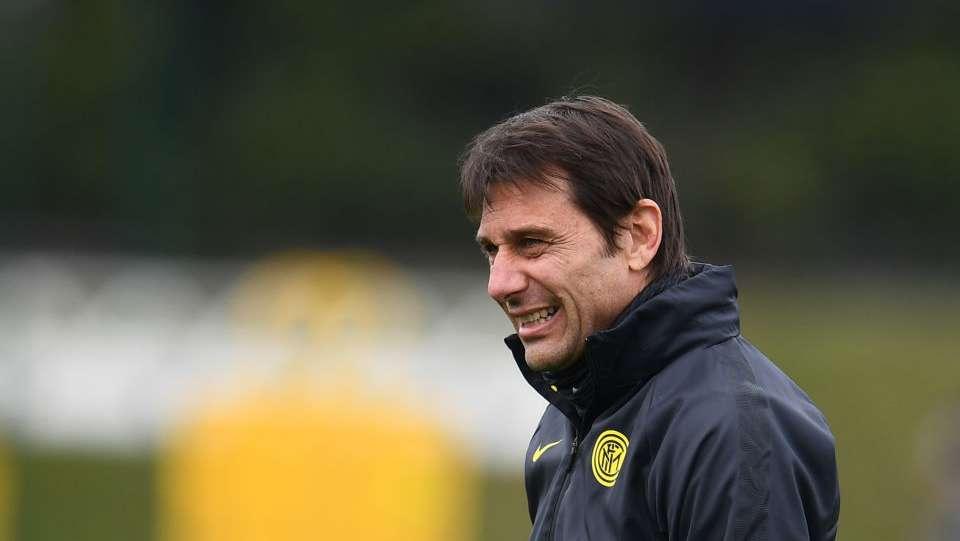 CdS - Conte concede due giorni di riposo: ieri tamponi e doppia seduta, mercoledì tornano i primi nazionali 