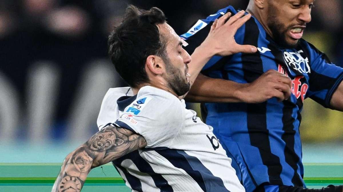 Pagelle CdS - Difesa super, Calhanoglu e Carlos al top