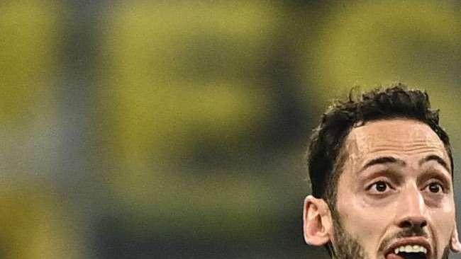 Calhanoglu "avvisa" il Milan: "Non abbiamo ancora finito"