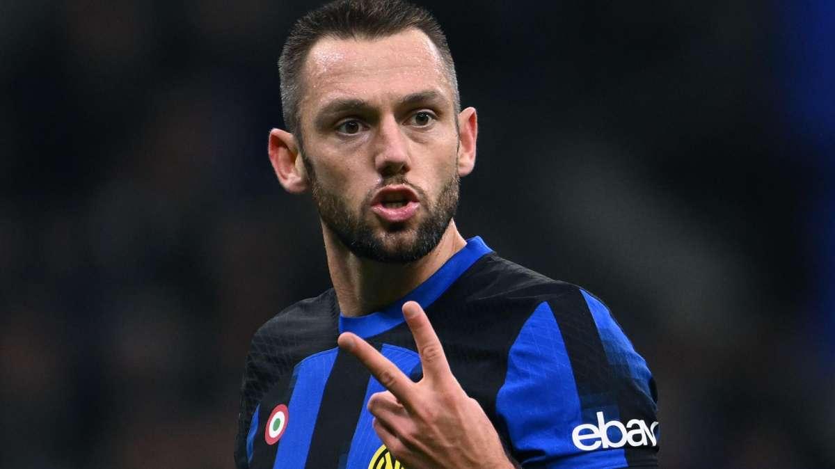 Sky - De Vrij e Arnautovic, mirino su Udinese-Inter. Cuadrado quasi pronto: i tempi per il recupero del colombiano