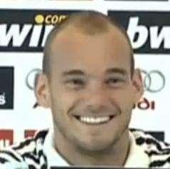 Sneijder dice sì, oggi a Milano per la firma del contratto con l'Inter