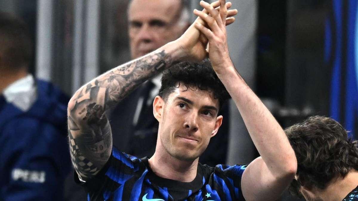 GdS - Rossi, sliding doors e abbracci: Bastoni tentato dal Barça, ma prima l'interista...