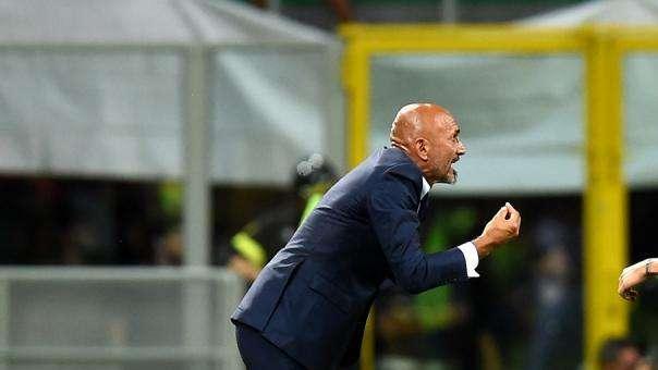 Spalletti sorride: poker di Vecino in allenamento