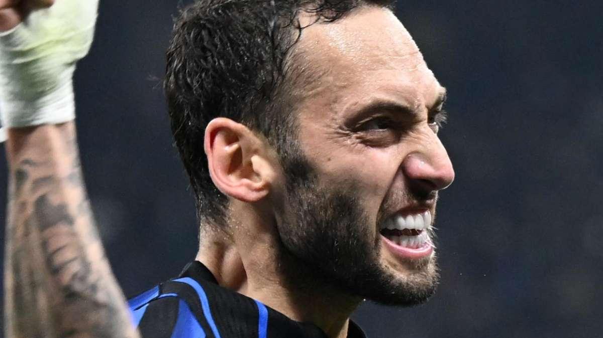 TS - Genoa-Inter senza sei nerazzurri. Calhanoglu ci prova per la Supercoppa. Gli altri...