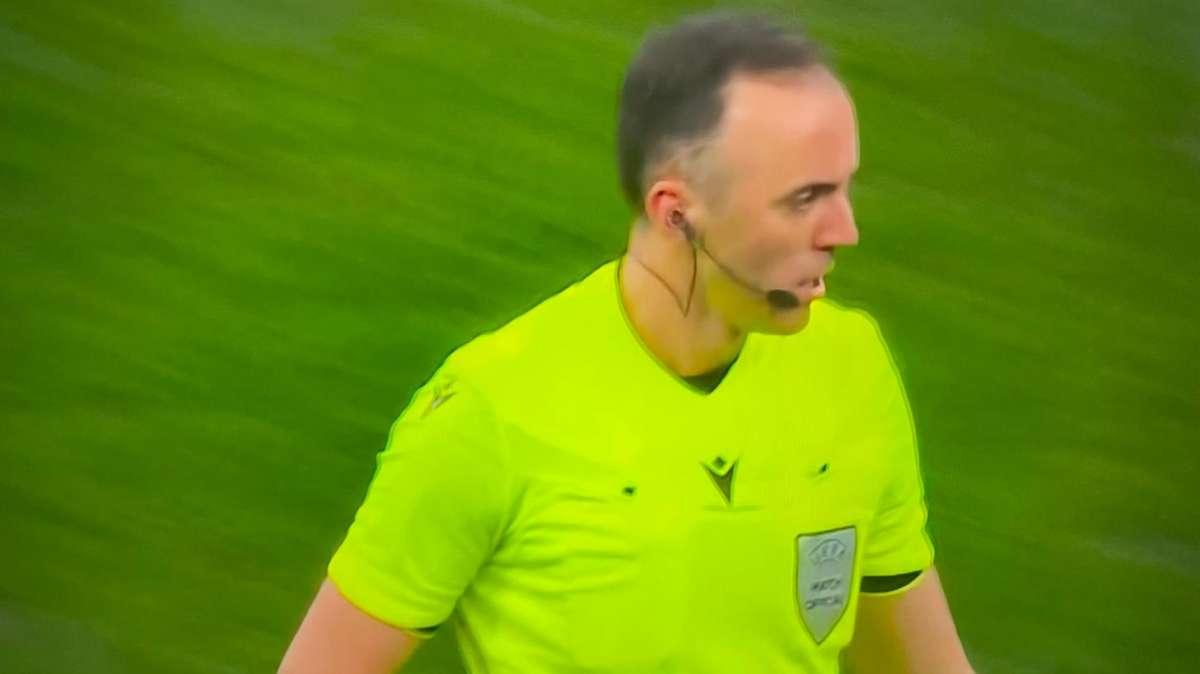Inter-Arsenal, la moviola - Qualche svista per Pinheiro. Regolari i gol dei Gunners, dubbi sul contatto Saliba-Lautaro