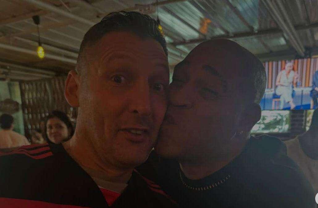 Materazzi saluta il Brasile e Adriano sulle note del celebre coro della Nord: "Grazie Imperatore"