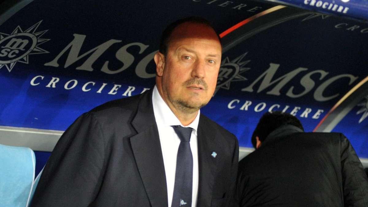 Benitez in conferenza: "Mazzarri? Tutti gli allenatori hanno diritto al tempo per lavorare. Partita positiva"