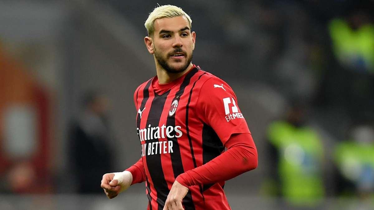 Milan, Theo Hernandez non si nasconde: "Adesso dobbiamo vincere il titolo"