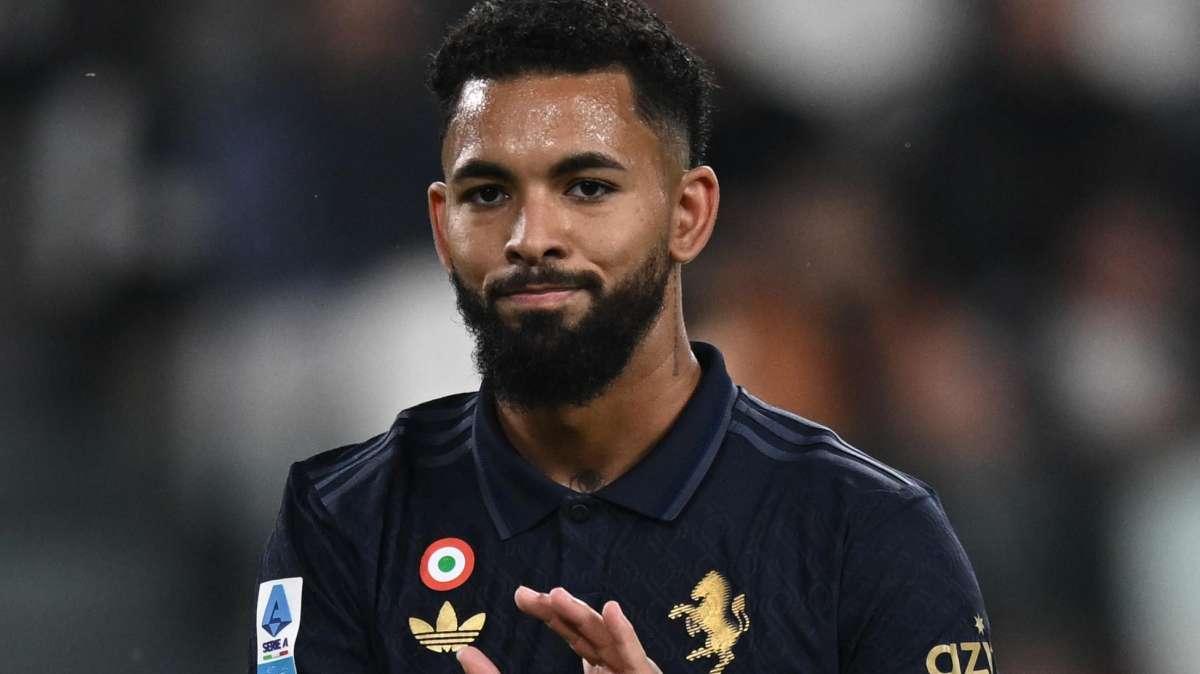 Qui Juventus - Stop nel riscaldamento per Douglas Luiz: problema muscolare. Sarà da valutare in vista dell'Inter  