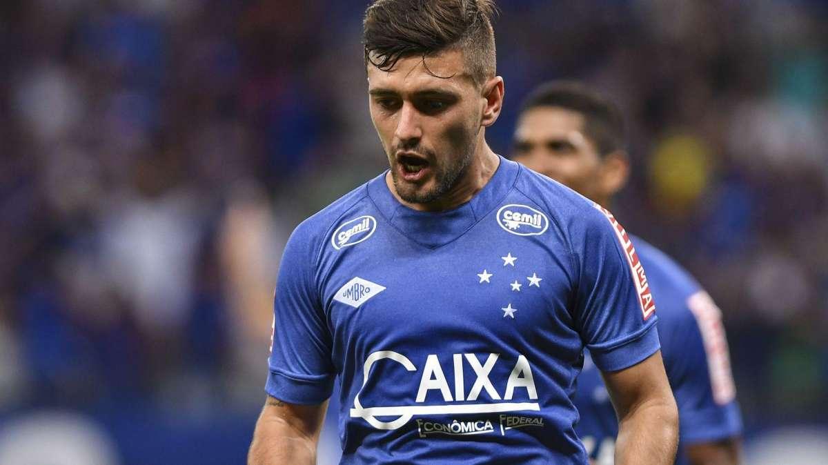 Inter, timidi sondaggi per De Arrascaeta. Il Cruzeiro vuole 15 mln