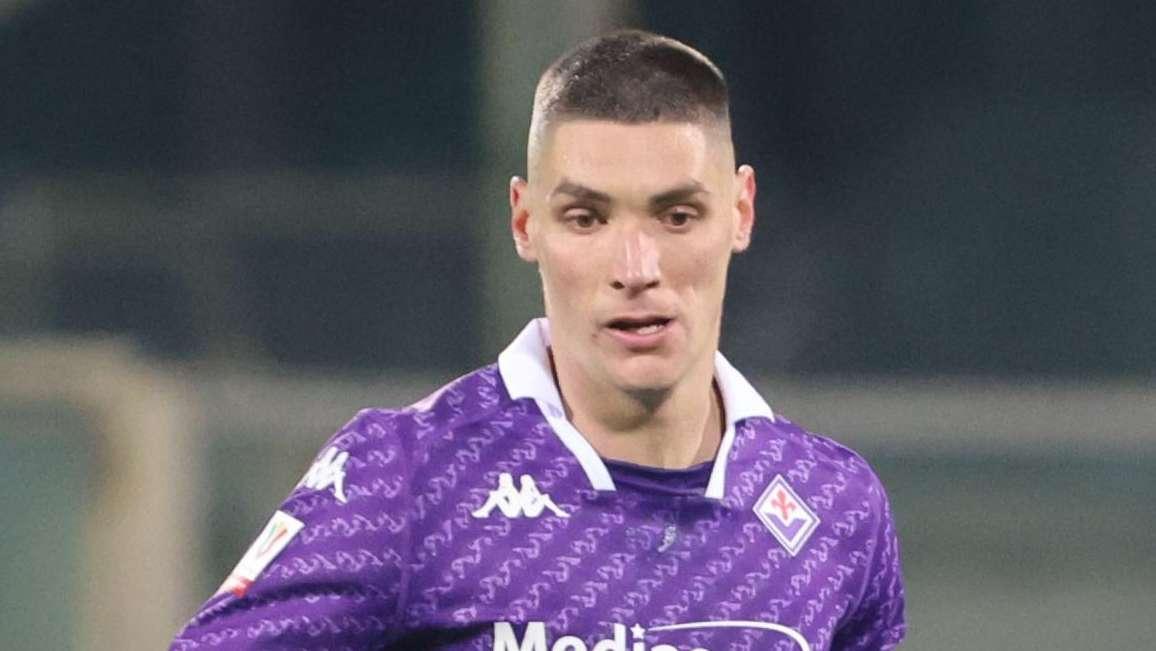 Fiorentina, Milenkovic: "L'anno scorso non aver vinto un trofeo ci ha fatto male. Ora guardiamo al futuro"