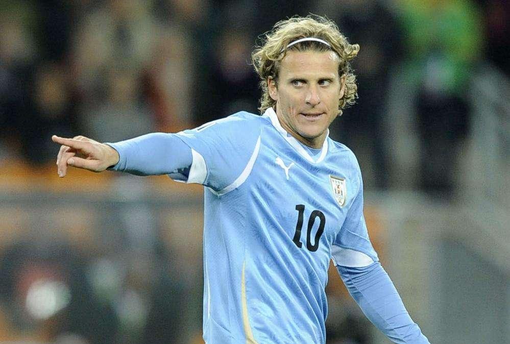 Diego Forlan è sibillino: "L'Inter? Chi mi conosce sa cosa voglio"