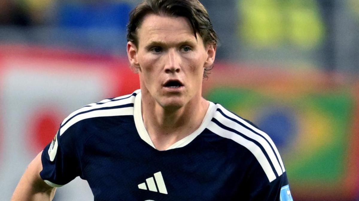 Napoli, McTominay si opera: salterà l'Inter e non solo