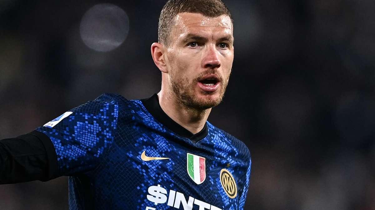 FcIN - Dzeko, futuro in bilico. Tre ipotesi (non caldissime) in Italia per il bosniaco. E Dybala resta in attesa