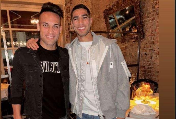 Inter, Lautaro riabbraccia l'ex compagno Hakimi: "Che gioia vederti"