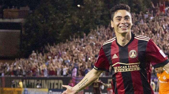 Don Balon - Inter, sfida all'Arsenal per l'offensivo paraguayano Almiron