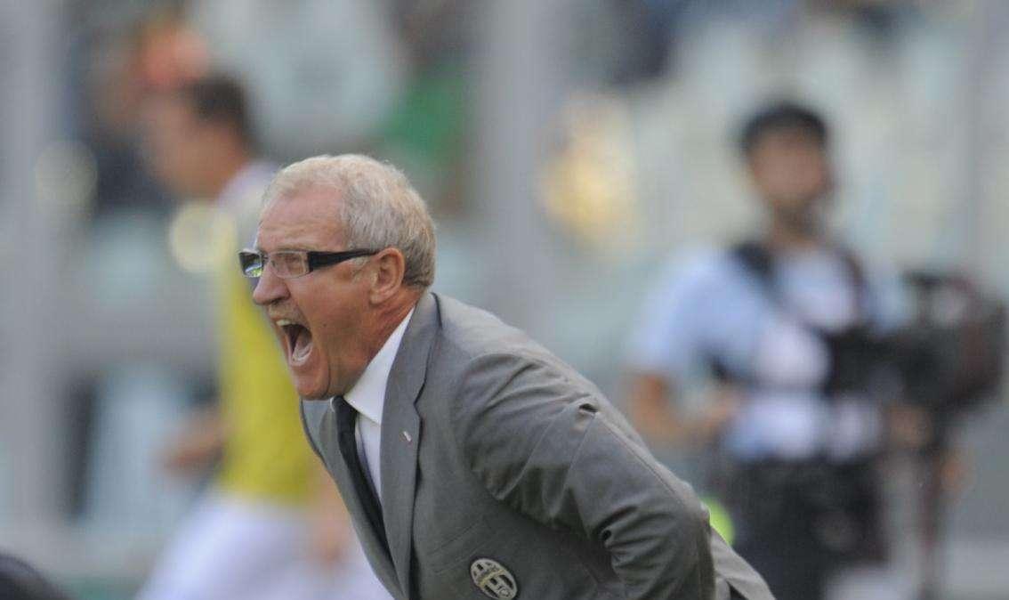 La Juve si tira fuori. Delneri: "Non siamo da scudetto"