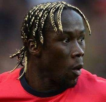 Wenger su Sagna: "Rinnovo fermo, la palla a lui"