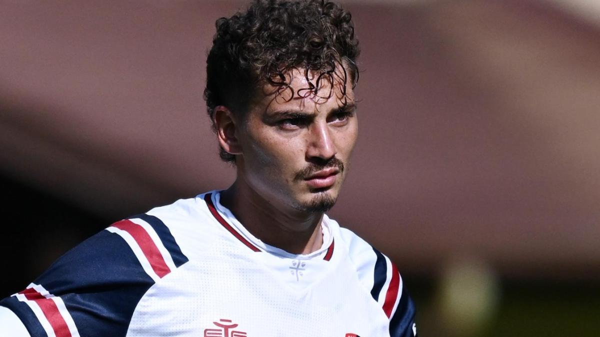 Sky - Esposito-Cagliari, è strappo: anche il Torino alla finestra