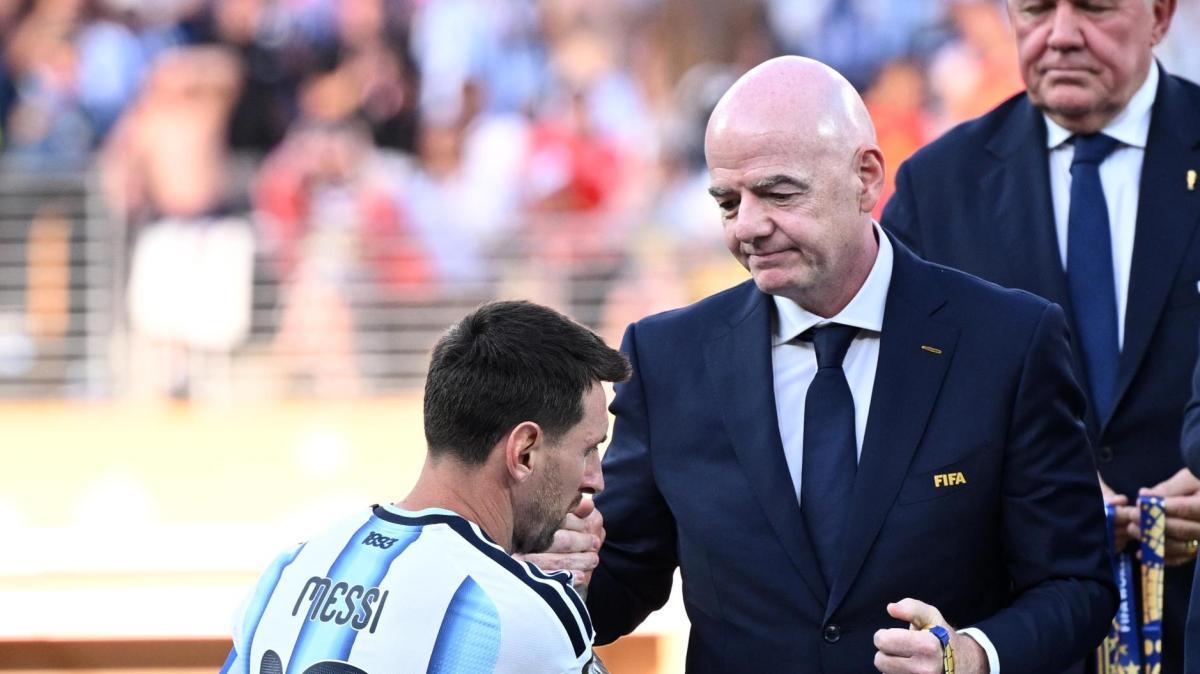 Argentina, la FIFA apre un'indagine sul comportamento post-gara