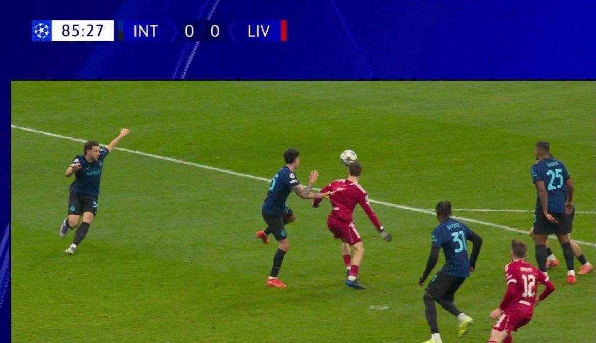 CdS - Rigore pro Liverpool: stupore e sdegno anche in Gran Bretagna