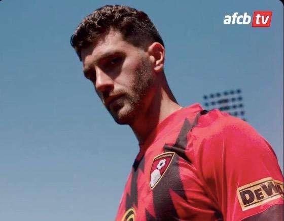 UFFICIALE - Niente Serie A: Senesi è un nuovo giocatore del Bournemouth