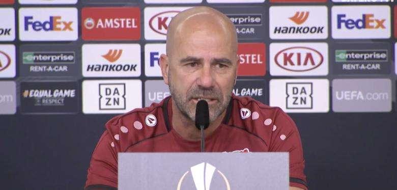 Bayer Leverkusen, Bosz: "Guai a perdere palloni facili, altrimenti l'Inter ti punisce"