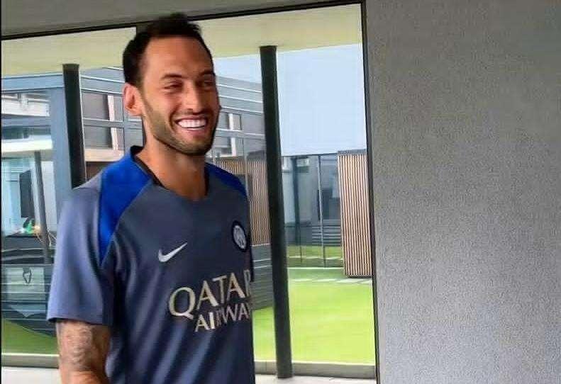 FcIN - Verso Inter-Venezia, tra domani e sabato possibile ritorno in gruppo di Acerbi e Calhanoglu. Asllani...