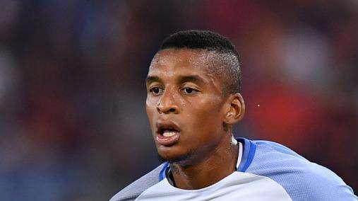 TS - Il Dortmund vuole Dalbert: trattativa già partita, ma c'è distanza sulla formula del prestito
