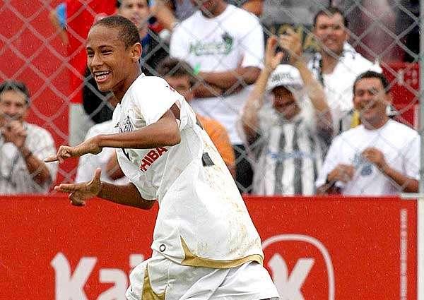 L'Inter su Neymar, ma 45 millioni...