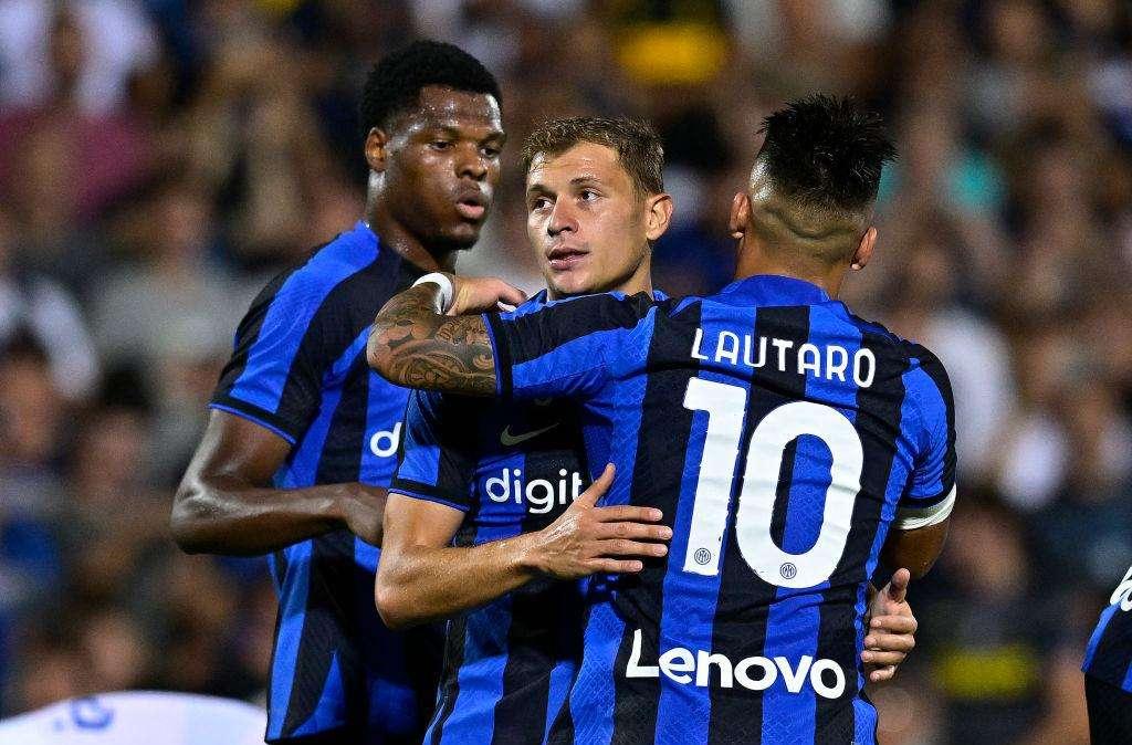 TS - Verso Inter-Spezia, Dumfries titolare a destra. Dimarco favorito su Gosens