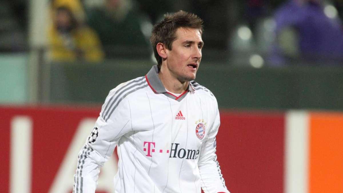 Alla ricerca di un nuovo attaccante: l'idea Klose non è credibile