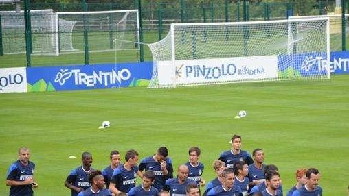 Via alla seduta pomeridiana: assenti Milito e Belfodil