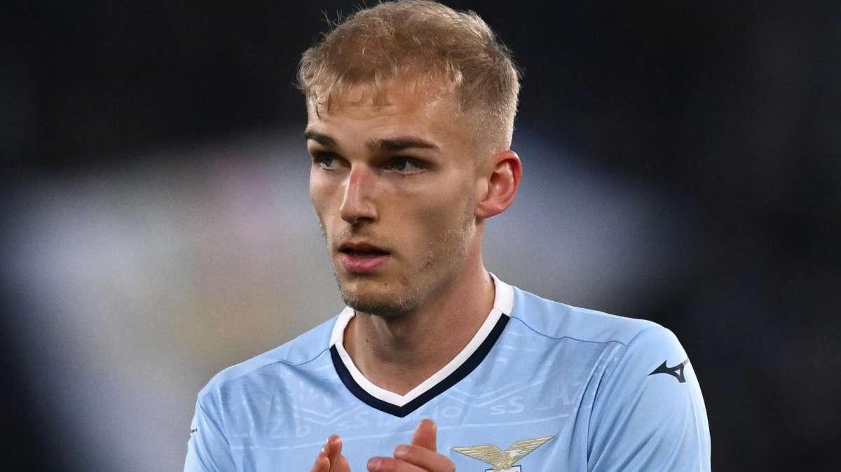Qui Lazio - Isaksen e Pedro oggi a riposo. Tavares a parte: convocazione difficile per l'Inter 